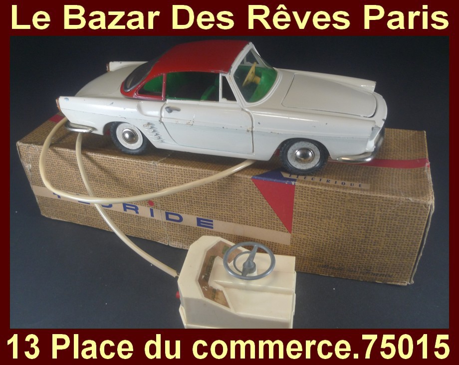 France Jouets FJ Stradair Renault - Modèle Réduit état Neuf - Boîte TB É - Collection